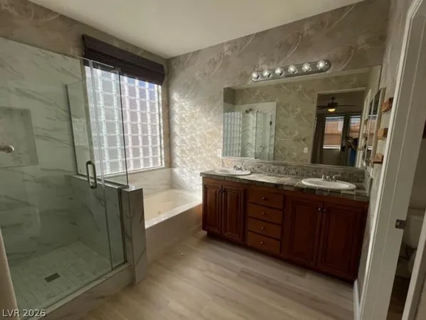 $2,275 | 10748 Beach House Avenue, Las Vegas, NV 89166