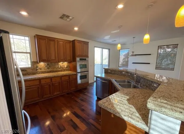 $2,275 | 10748 Beach House Avenue, Las Vegas, NV 89166