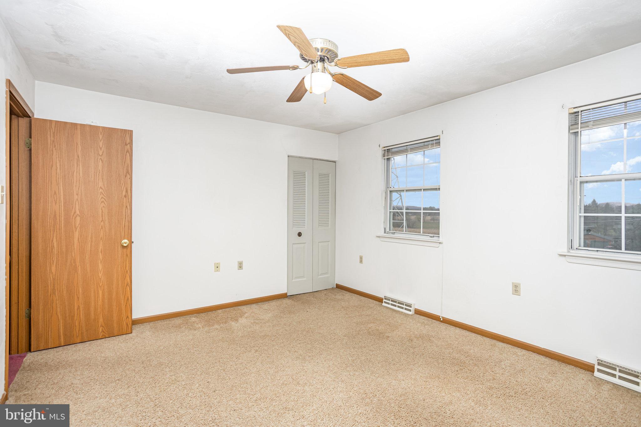 966 Church Road York, PA 17404 - Photo 14 of 22 Gallery Image 14