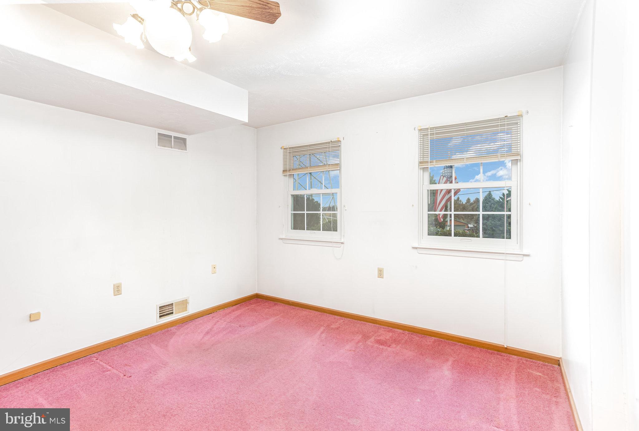 966 Church Road York, PA 17404 - Photo 17 of 22 Gallery Image 17