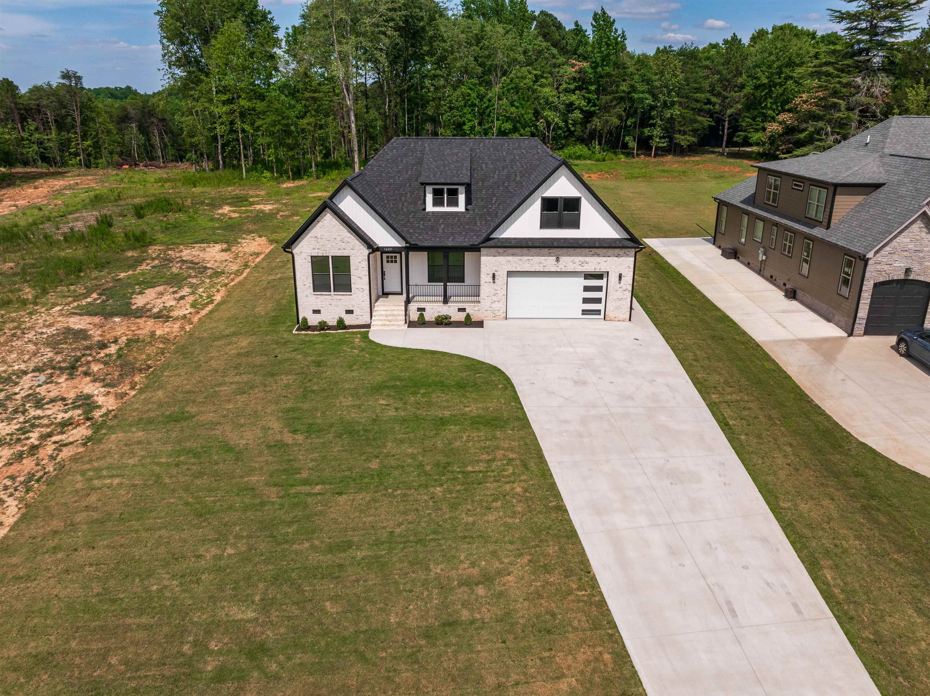 1645 Dickson Road Inman, SC 29349 - Photo 4 of 36