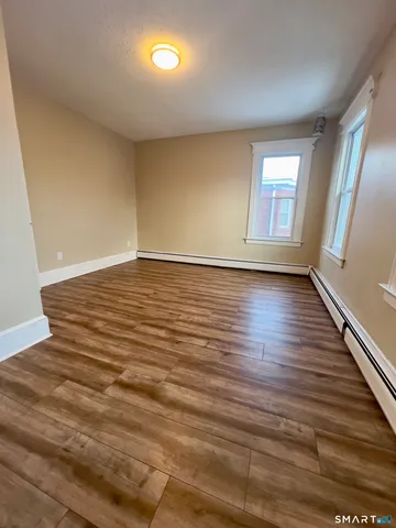 $1,850 | 838 Capitol Avenue, Hartford, CT 06106