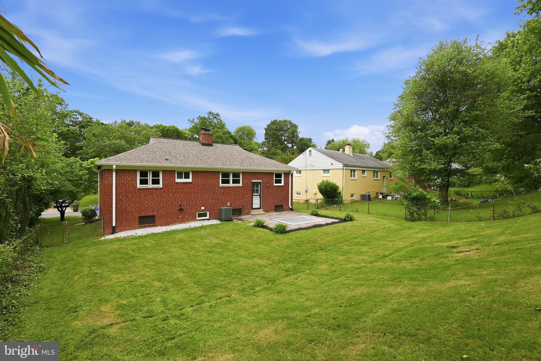 10207 Brunswick Avenue Silver Spring, MD 20902 - Photo 30 of 34