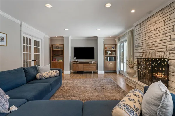 $1,575,000 | 461 Clover Avenue, Lake Forest, IL 60045