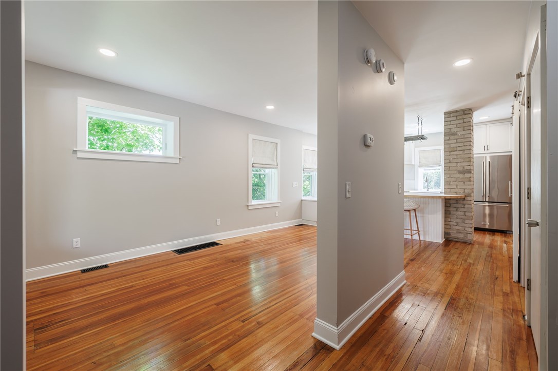 2 Nursery Street Rochester, NY 14610 - Photo 5 of 33