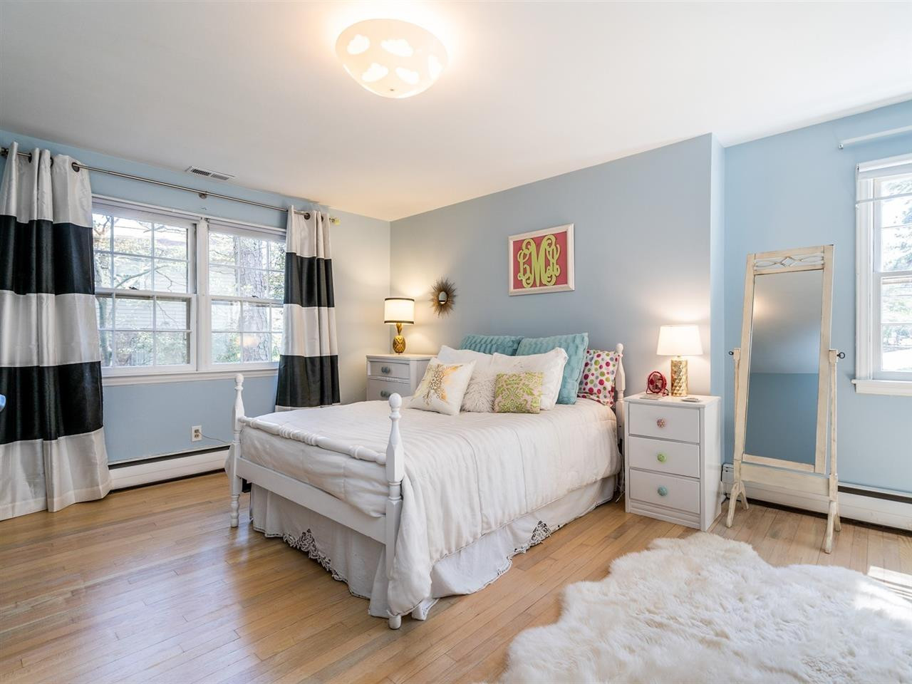 905 Davidson Street Raleigh, NC 27609 - Photo 21 of 25 Second Floor Bedroom