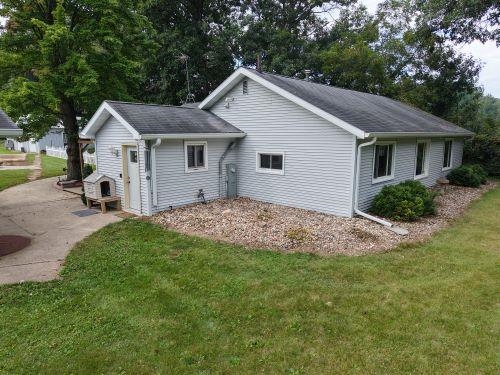 E8303 North Reedsburg Road Reedsburg, WI 53959 - Photo 5 of 77 Gallery Image 5