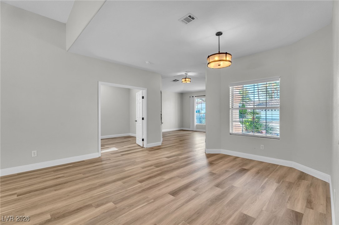 344 Lingering Lane Henderson, NV 89012 - Photo 7 of 49