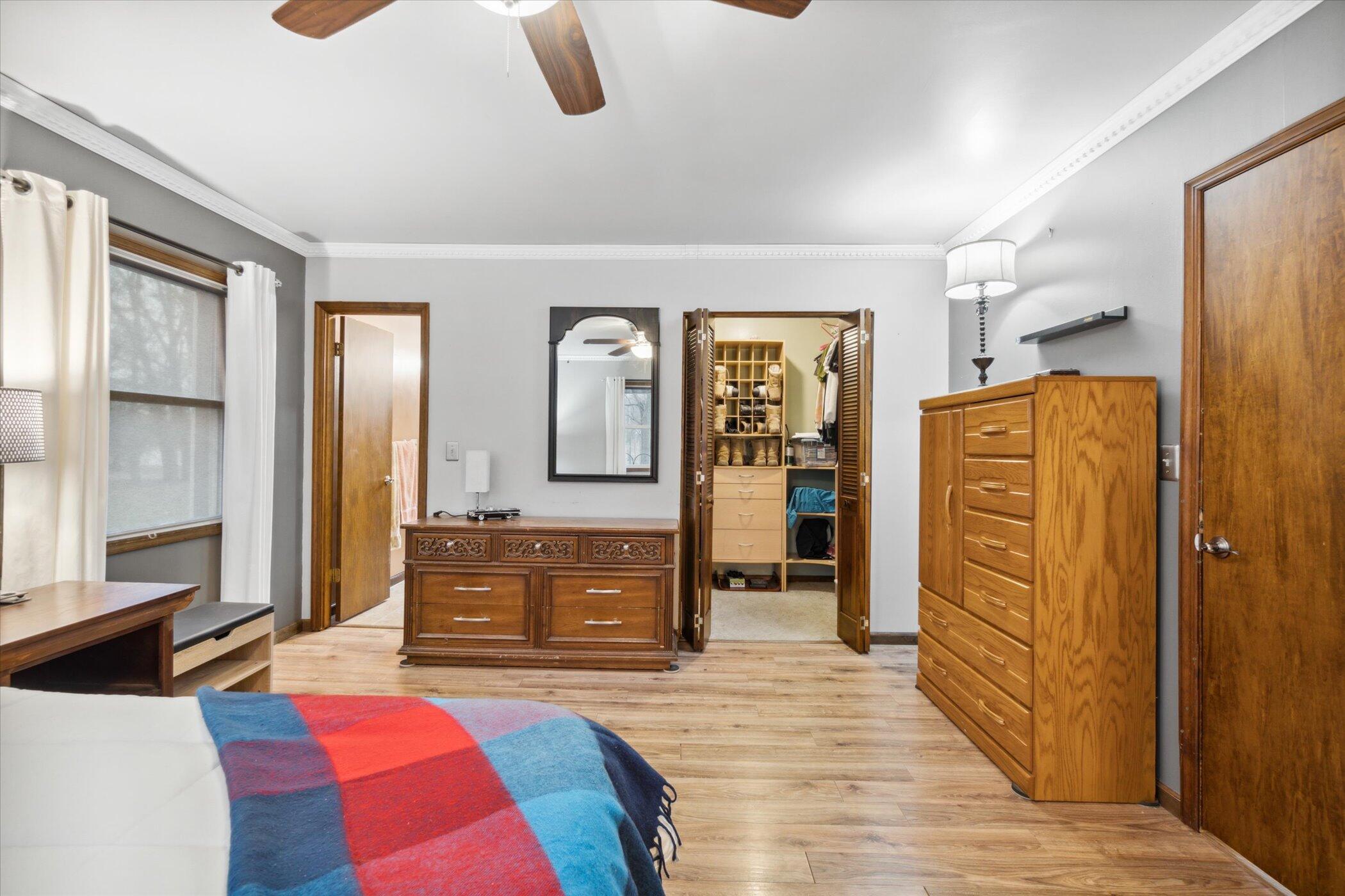 3423 Bailey Road Jackson, MI 49201 - Photo 21 of 49 26-3423-Bailey-Rd-Jackson-MI-49201-Windo