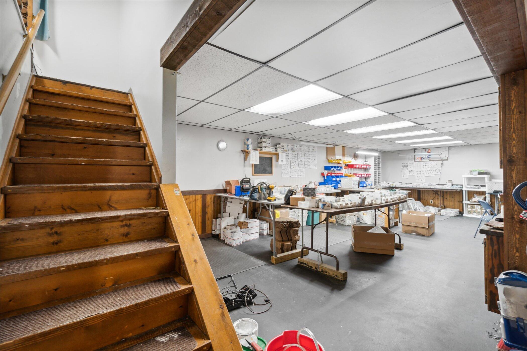 3423 Bailey Road Jackson, MI 49201 - Photo 22 of 49 36-3423-Bailey-Rd-Jackson-MI-49201-Windo