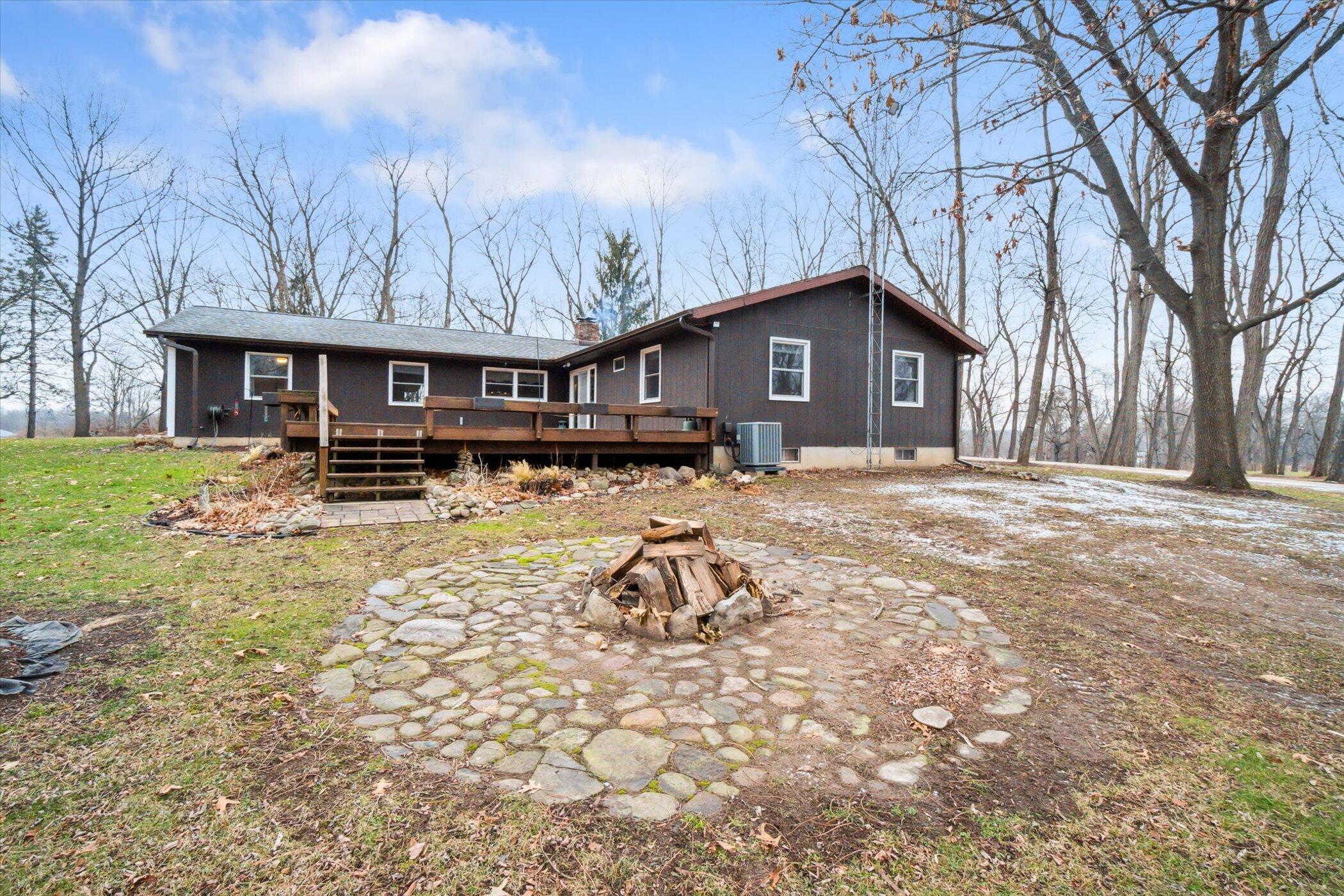 3423 Bailey Road Jackson, MI 49201 - Photo 24 of 49 42-3423-Bailey-Rd-Jackson-MI-49201-Windo