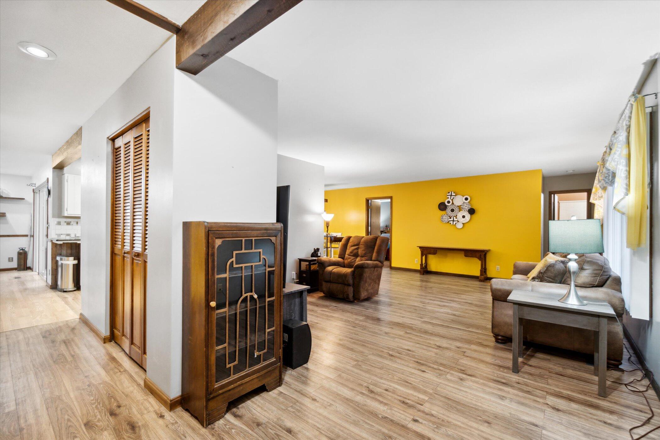 3423 Bailey Road Jackson, MI 49201 - Photo 30 of 49 07-3423-Bailey-Rd-Jackson-MI-49201-Windo