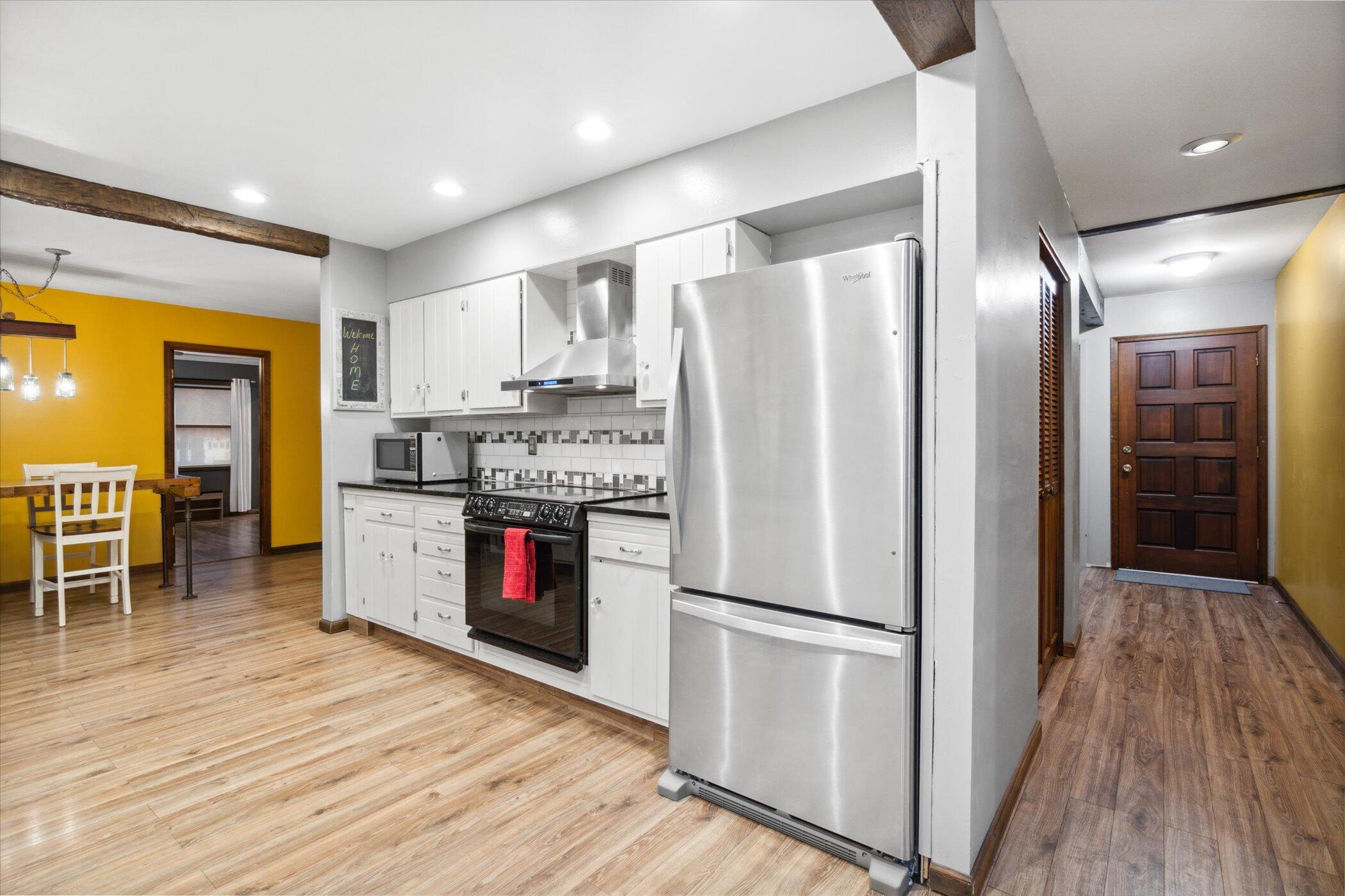 3423 Bailey Road Jackson, MI 49201 - Photo 37 of 49 18-3423-Bailey-Rd-Jackson-MI-49201-Windo