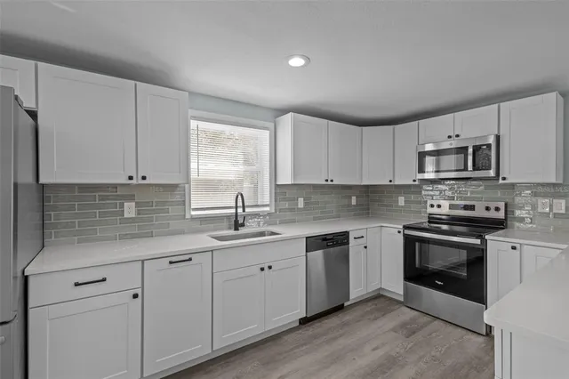 $419,000 | 1682 Wilmar Avenue, Tarpon Springs, FL 34689