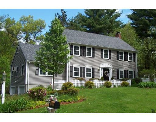199 Stonecleave Road North Andover, MA 01845 - Photo 1 of 22 Gallery Image 1