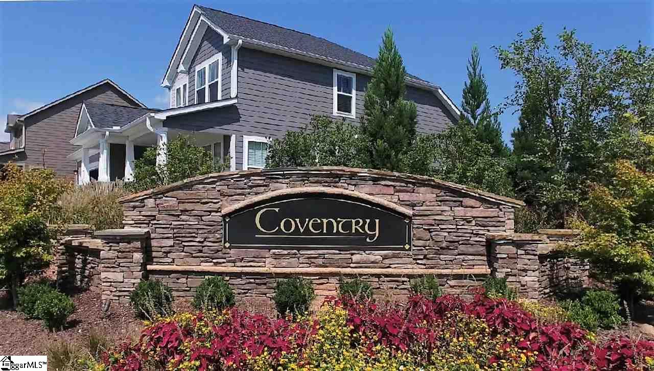 Close to I-385, Five Forks, and Downtown Simpsonville