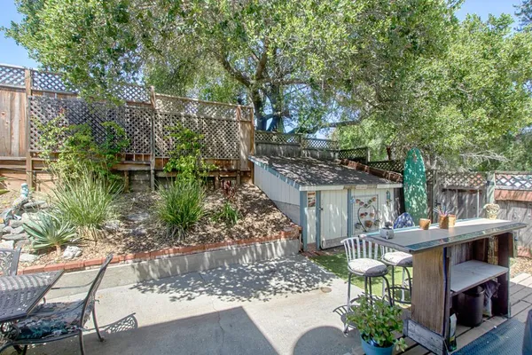 $745,000 | 5489 Soquel Drive, Soquel, CA 95073