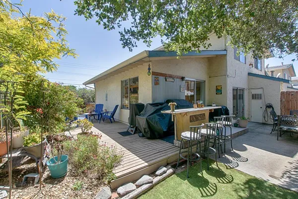 $745,000 | 5489 Soquel Drive, Soquel, CA 95073