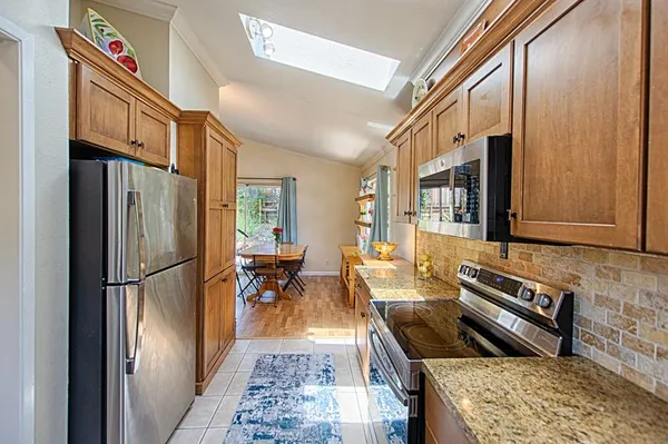 $745,000 | 5489 Soquel Drive, Soquel, CA 95073