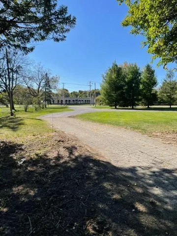 $250,000 | 2 B Niles Road/m-63 Street, St. Joseph, MI 49085