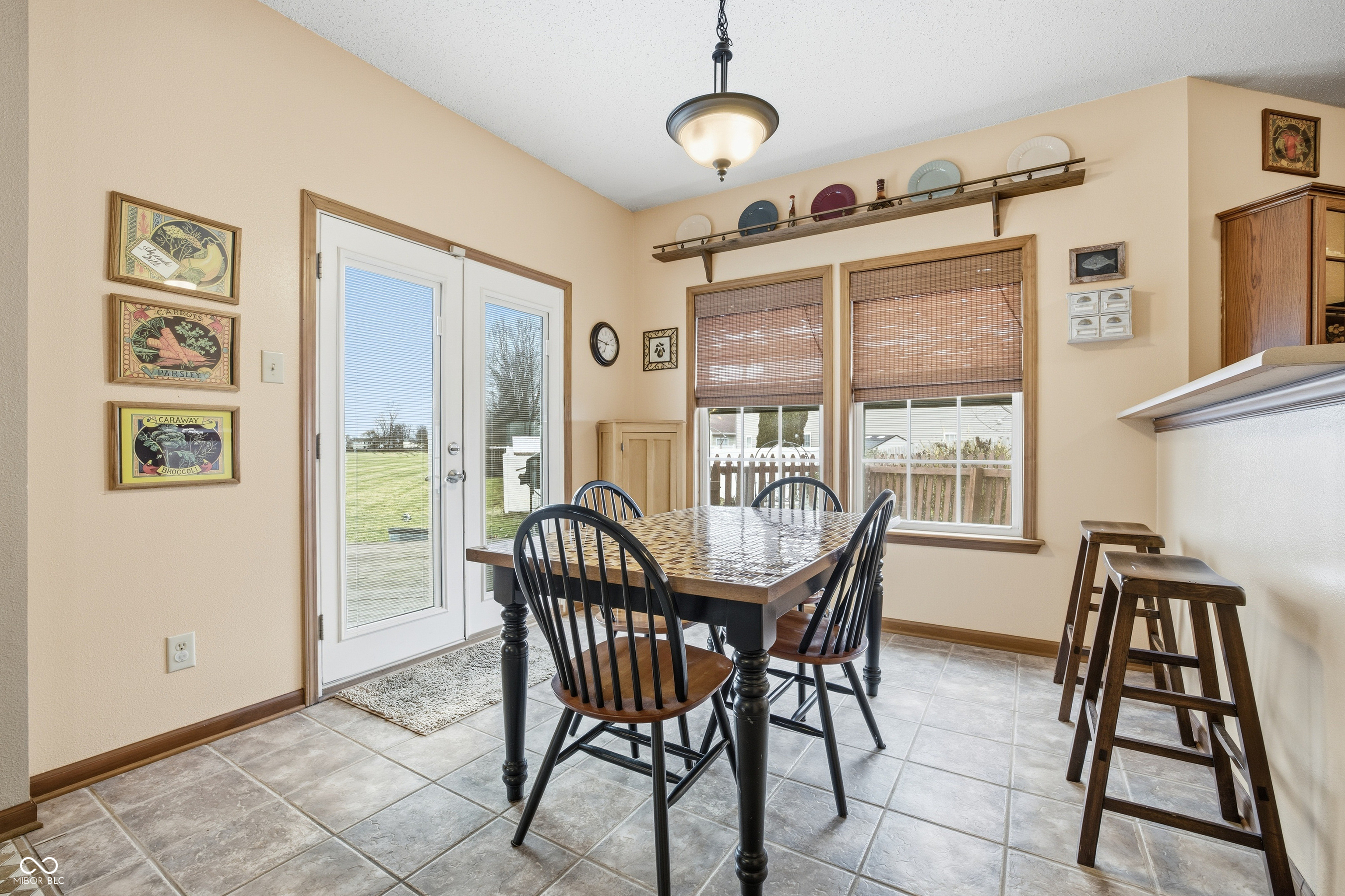 10190 Holly Berry Circle Fishers, IN 46038 - Photo 13 of 47