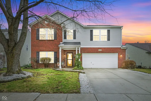 $352,900 | 10190 Holly Berry Circle, Fishers, IN 46038