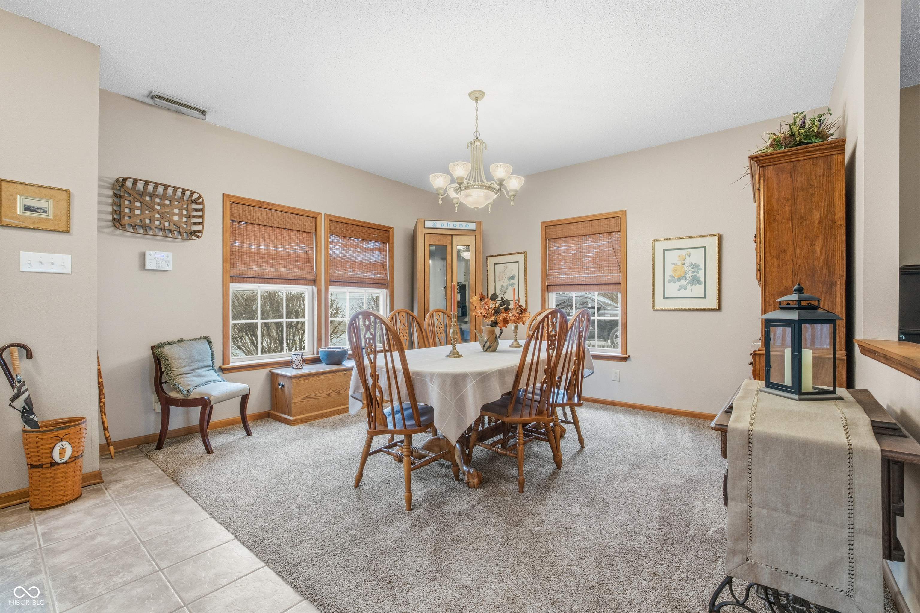 10190 Holly Berry Circle Fishers, IN 46038 - Photo 10 of 47