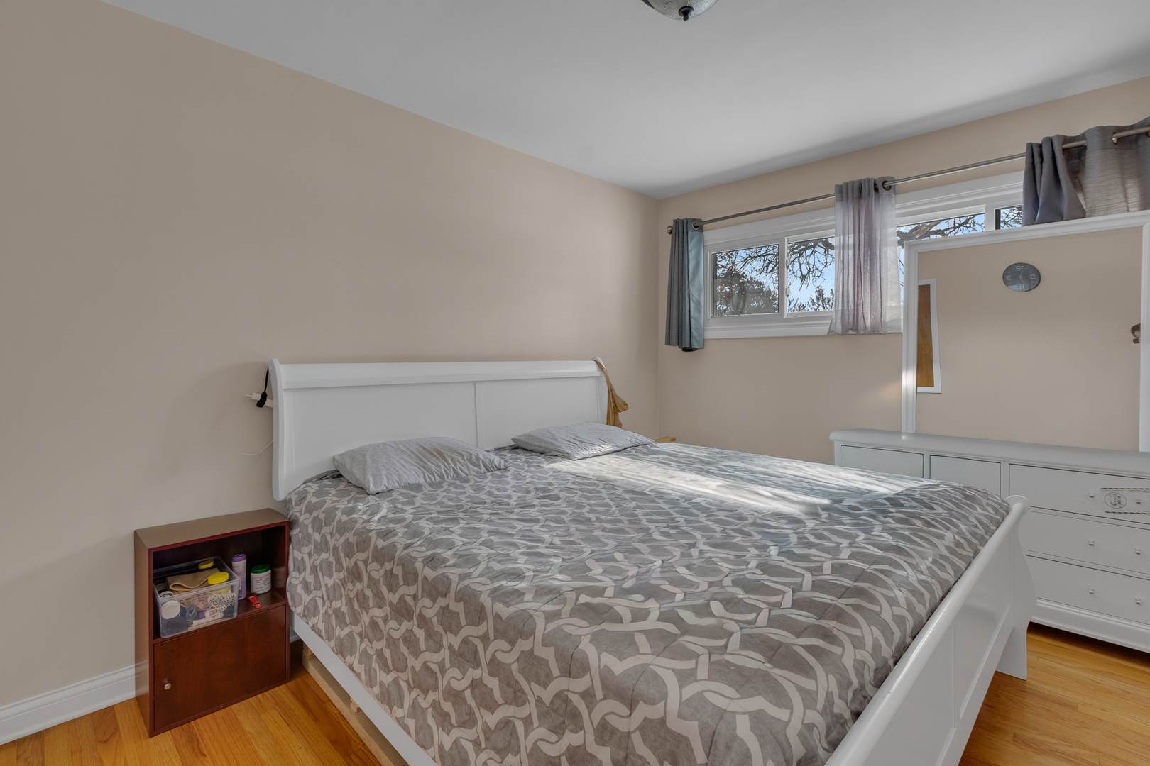 7418 Wilson Terrace Morton Grove, IL 60053 - Photo 21 of 34