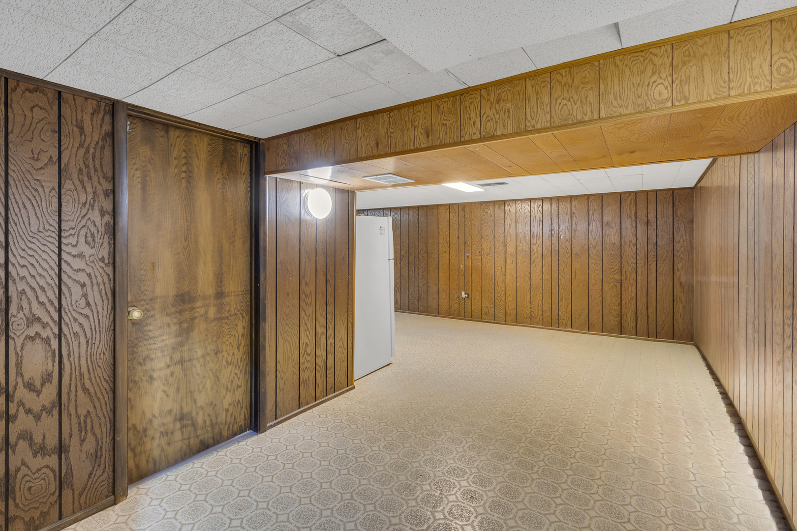 7418 Wilson Terrace Morton Grove, IL 60053 - Photo 31 of 34