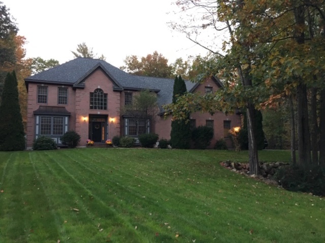 148 Powder Hill Road Bedford, NH 03110 - Photo 1 of 40
