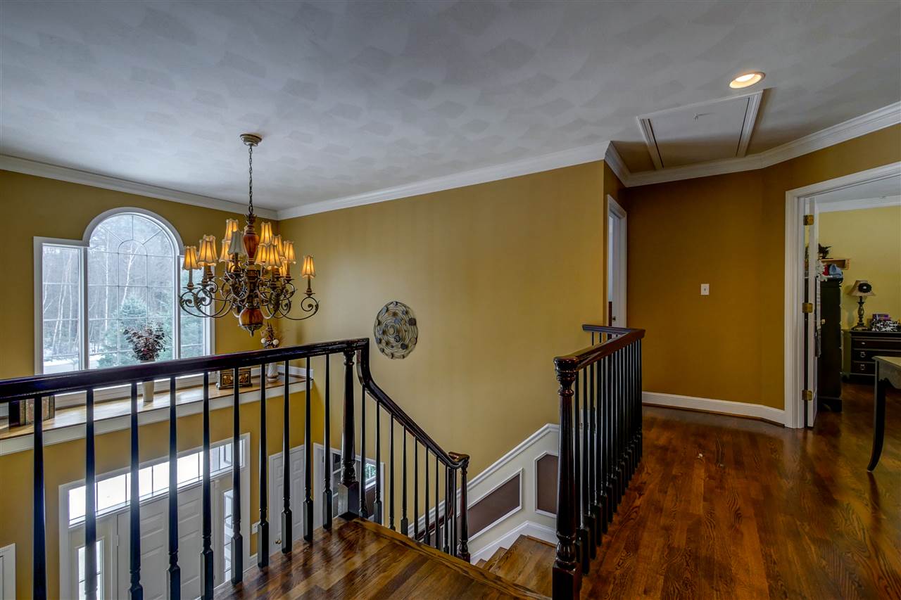 148 Powder Hill Road Bedford, NH 03110 - Photo 19 of 40
