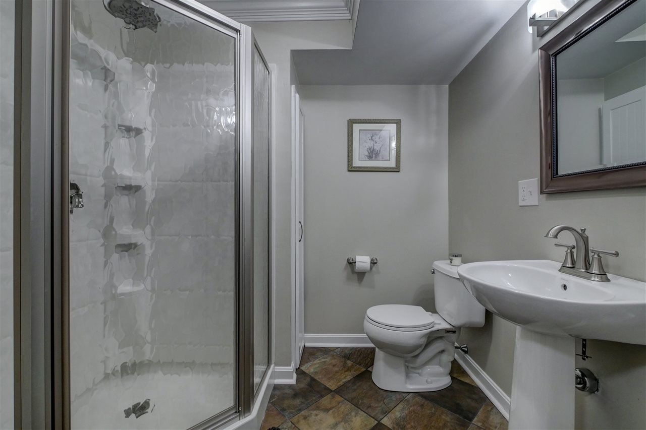 148 Powder Hill Road Bedford, NH 03110 - Photo 32 of 40