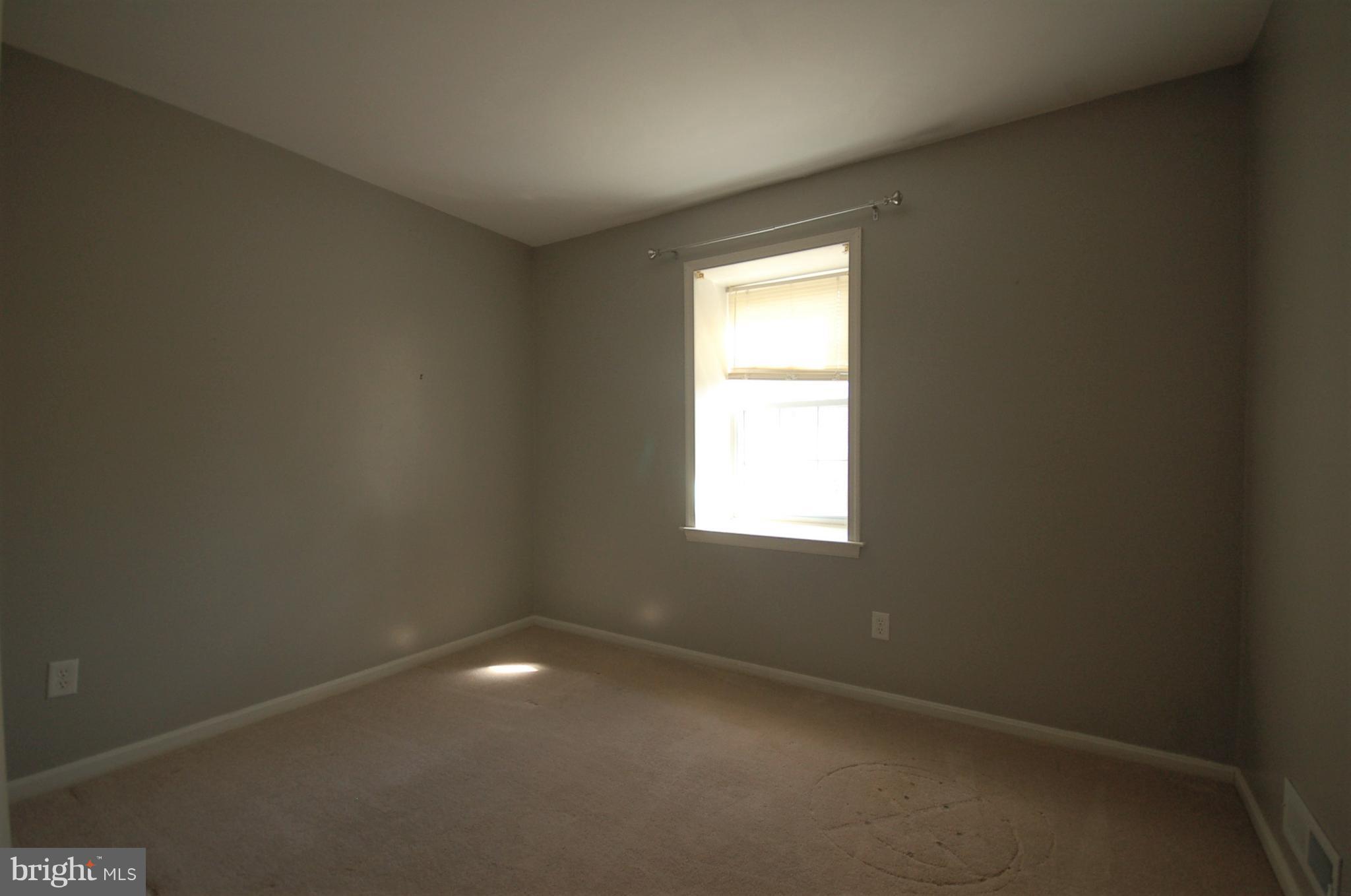 54 Oak Shade Road Gaithersburg, MD 20878 - Photo 11 of 15 Bedroom