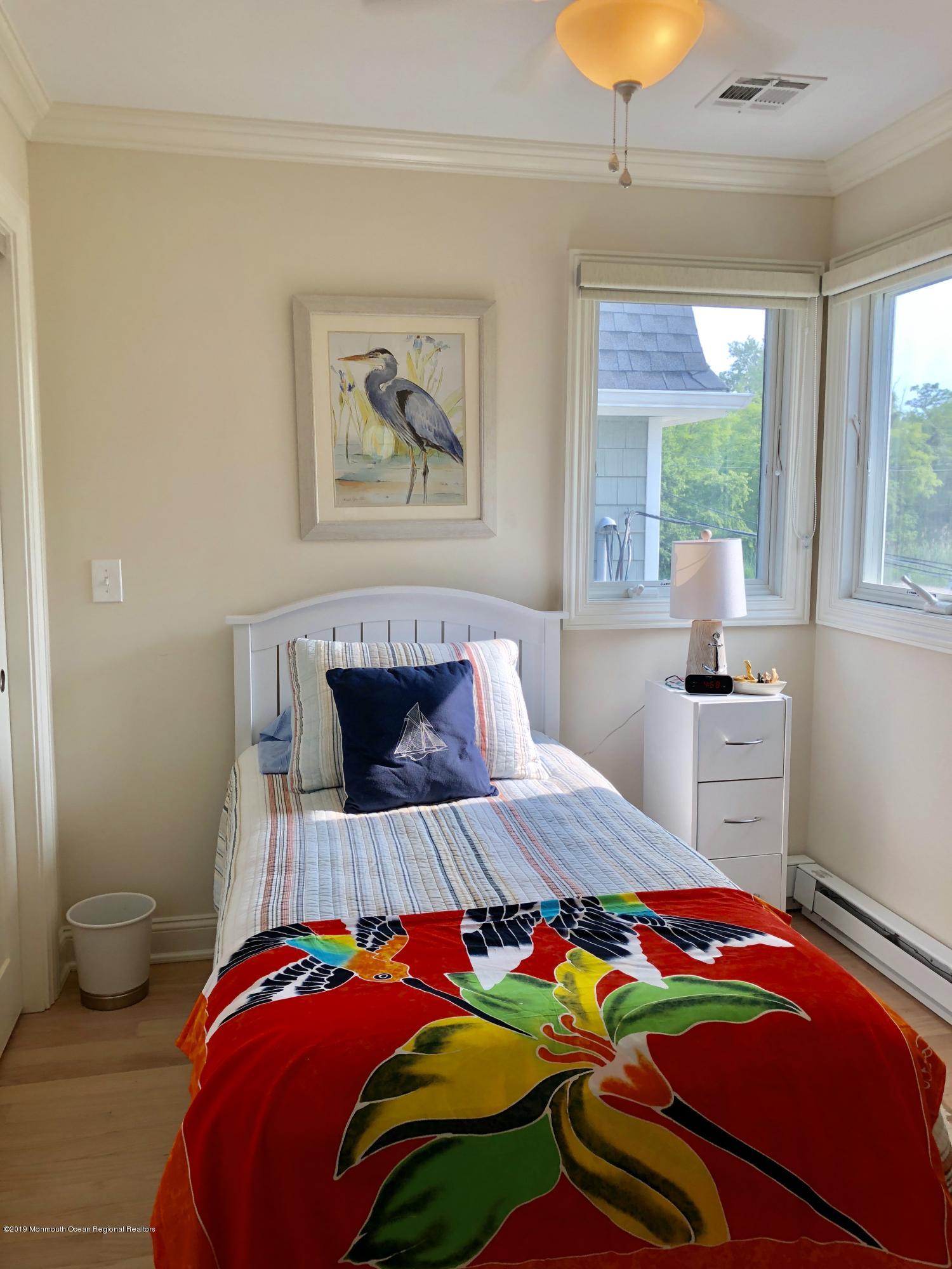 142 Black Point Road, Unit A2 Rumson, NJ 07760 - Photo 11 of 16 IMG_0967