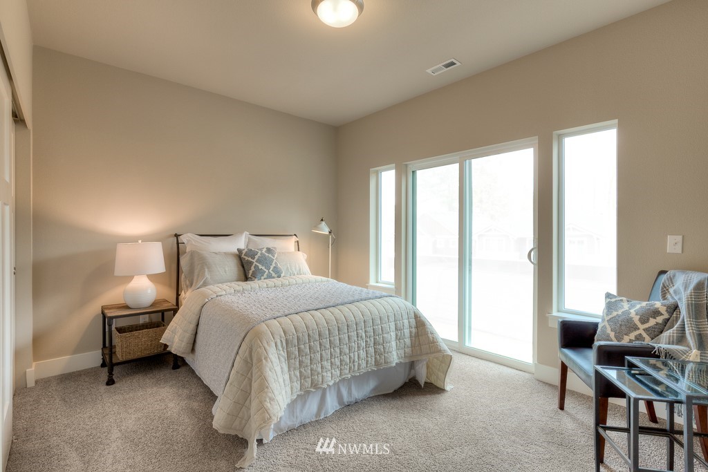 17522 3rd Avenue Southeast, Unit 54 Bothell, WA 98012 - Photo 13 of 24