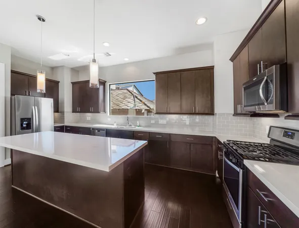 $2,700 | 1607a Milby Street, Unit B, Houston, TX 77003
