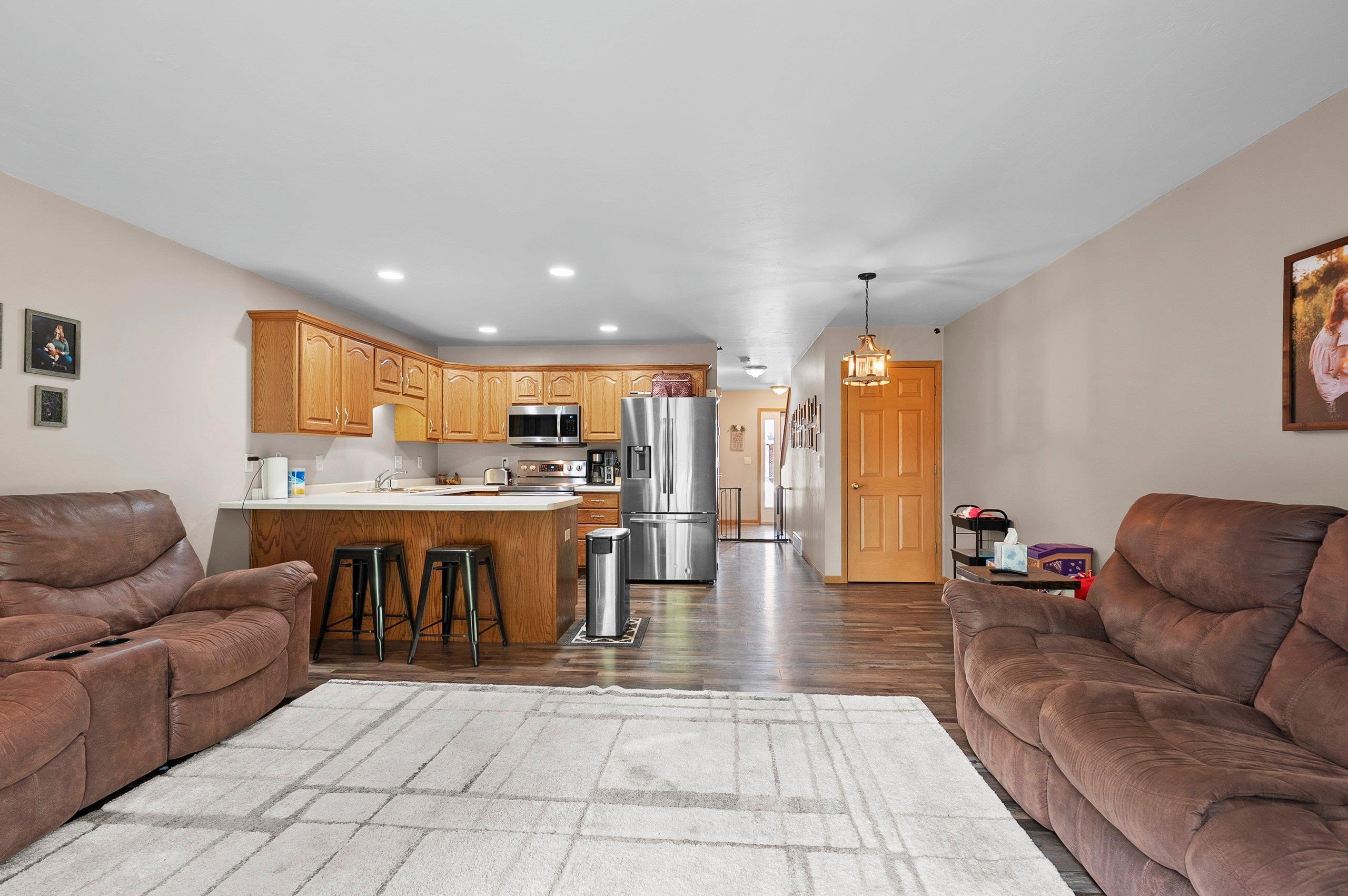 1903 Riverside Drive, Unit E Suamico, WI 54313 - Photo 9 of 31 Gallery Image 9