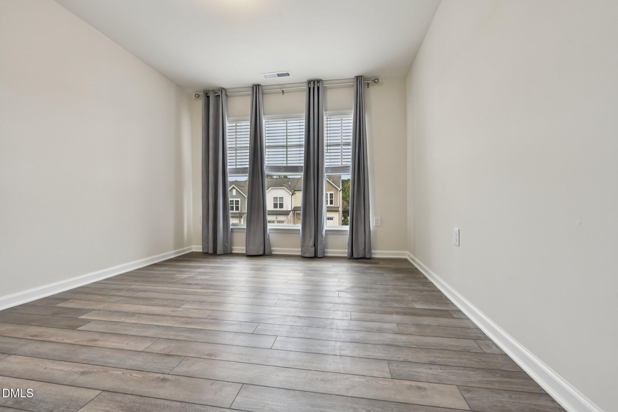 1025 Felman Road Durham, NC 27703 - Photo 23 of 49