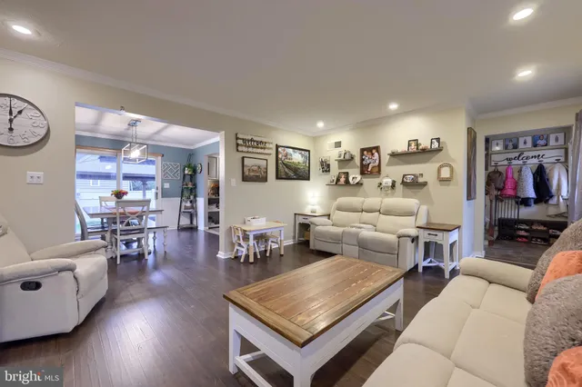 $349,999 | 115 Abbey Drive, Mount Wolf, PA 17347