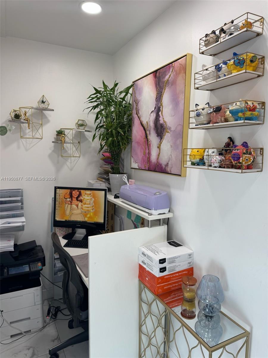 3480 East 9th Court Hialeah, FL 33013 - Photo 28 of 40