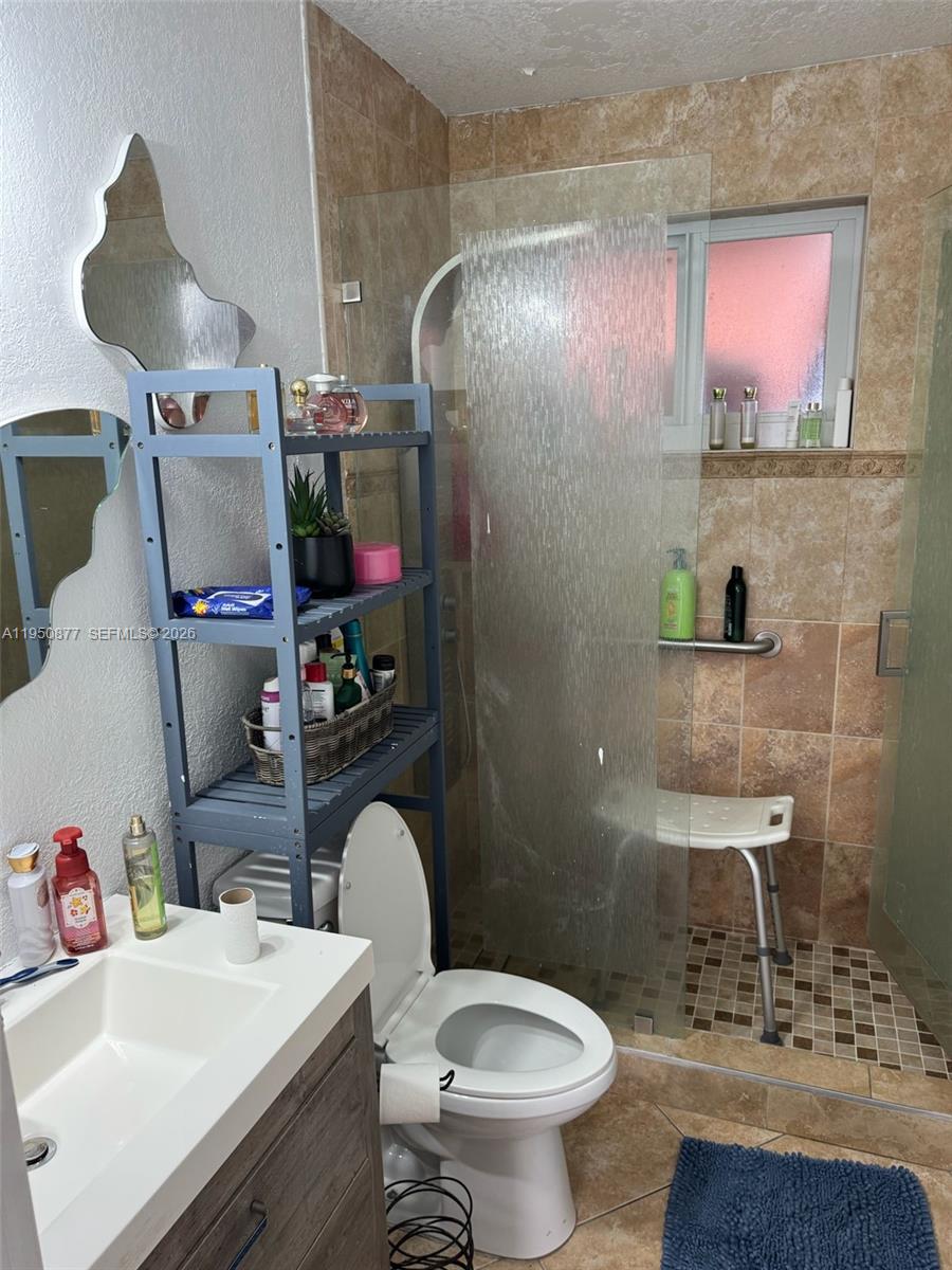 3480 East 9th Court Hialeah, FL 33013 - Photo 29 of 40