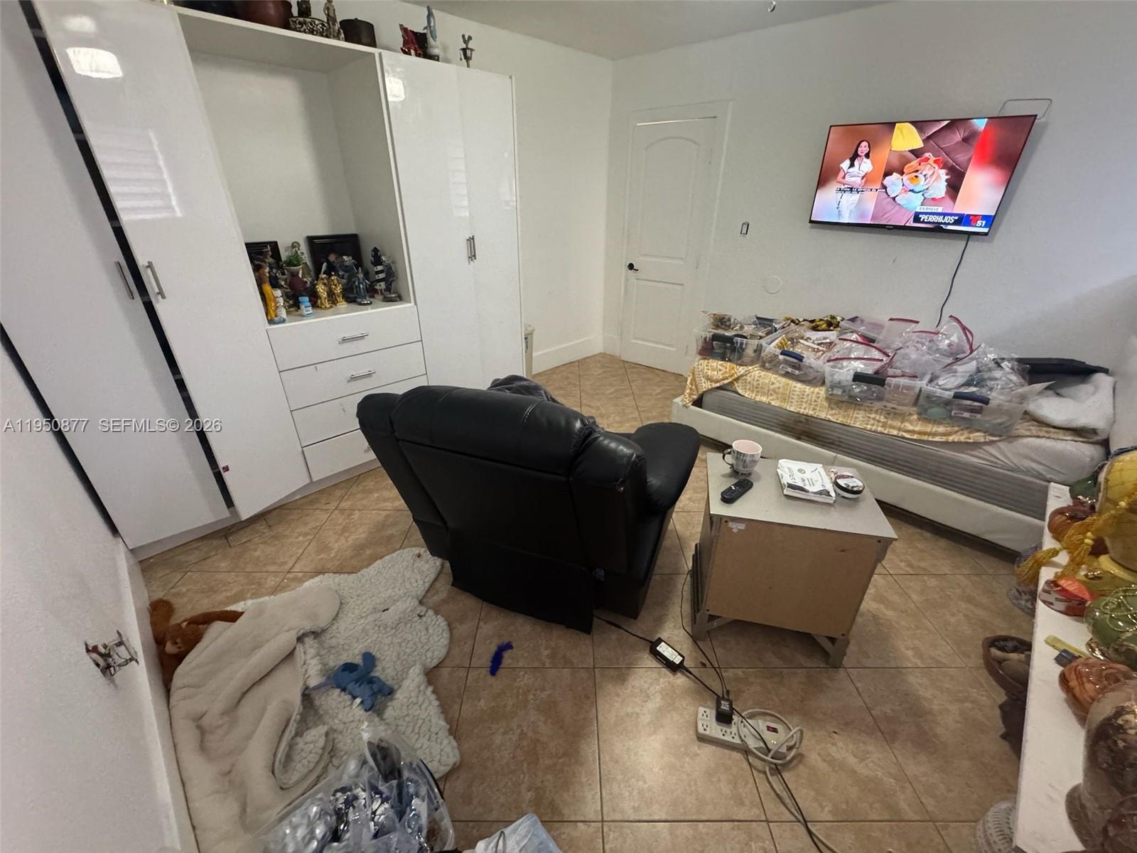 3480 East 9th Court Hialeah, FL 33013 - Photo 35 of 40