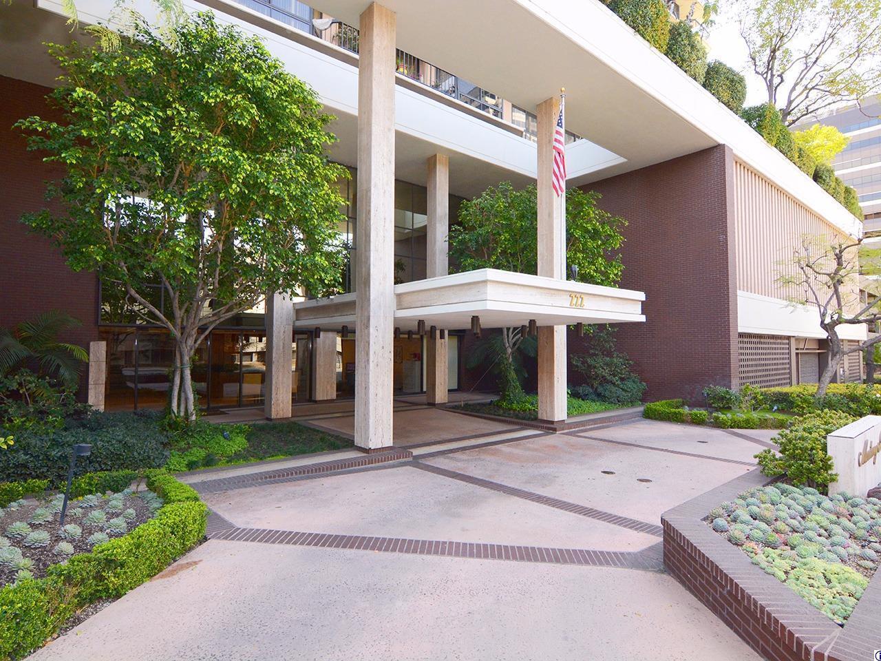 222 Monterey Road, Unit 503 Glendale, CA 91206 - Photo 2 of 37 Gallery Image 2