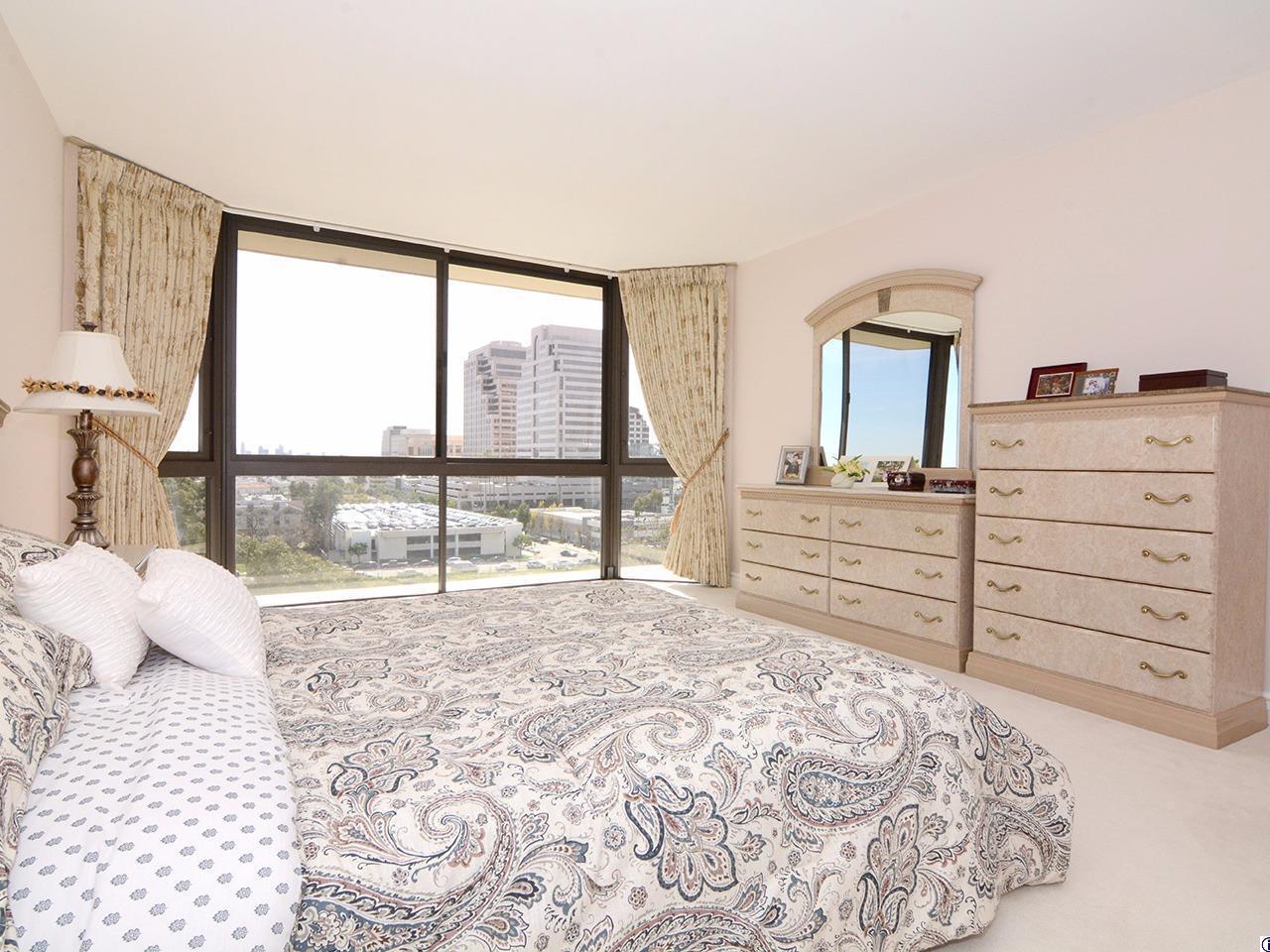 222 Monterey Road, Unit 503 Glendale, CA 91206 - Photo 28 of 37 Gallery Image 28