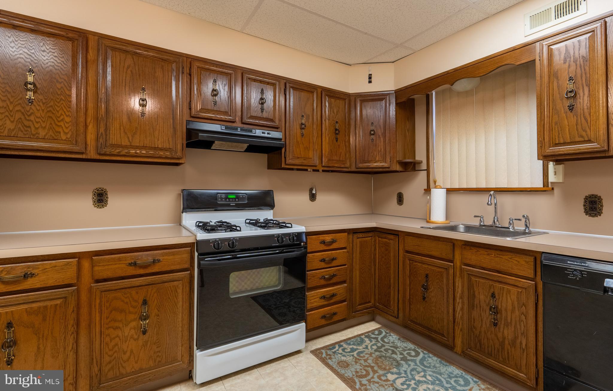 1810 West Ritner Street Philadelphia, PA 19145 - Photo 14 of 36 Gallery Image 14