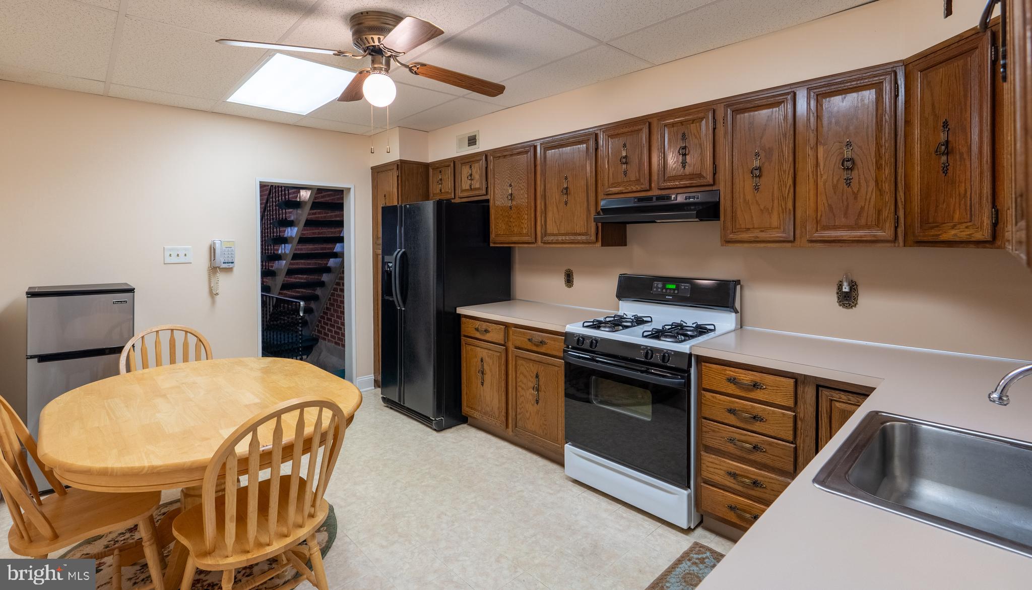 1810 West Ritner Street Philadelphia, PA 19145 - Photo 15 of 36 Gallery Image 15