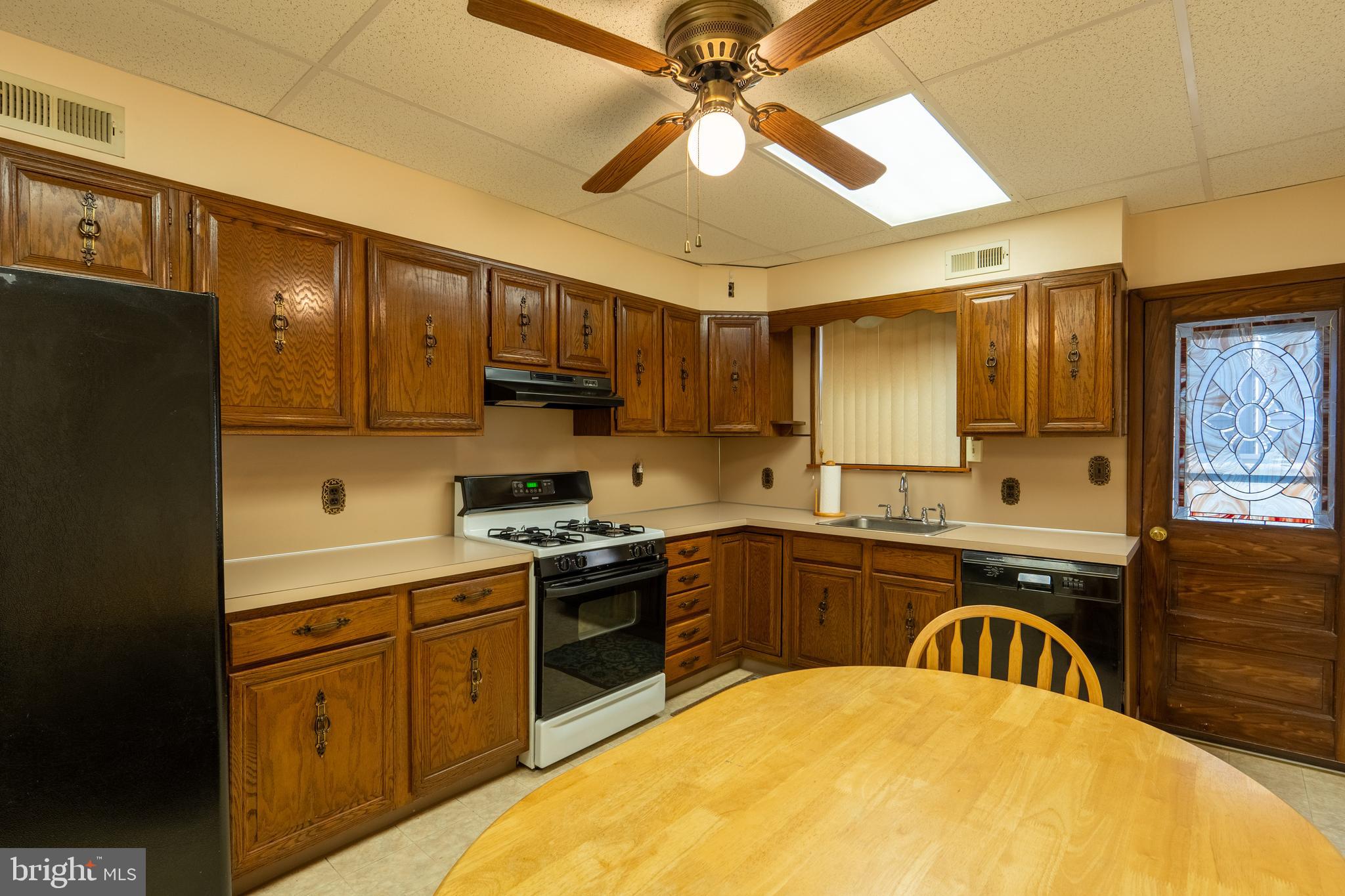 1810 West Ritner Street Philadelphia, PA 19145 - Photo 17 of 36 Gallery Image 17