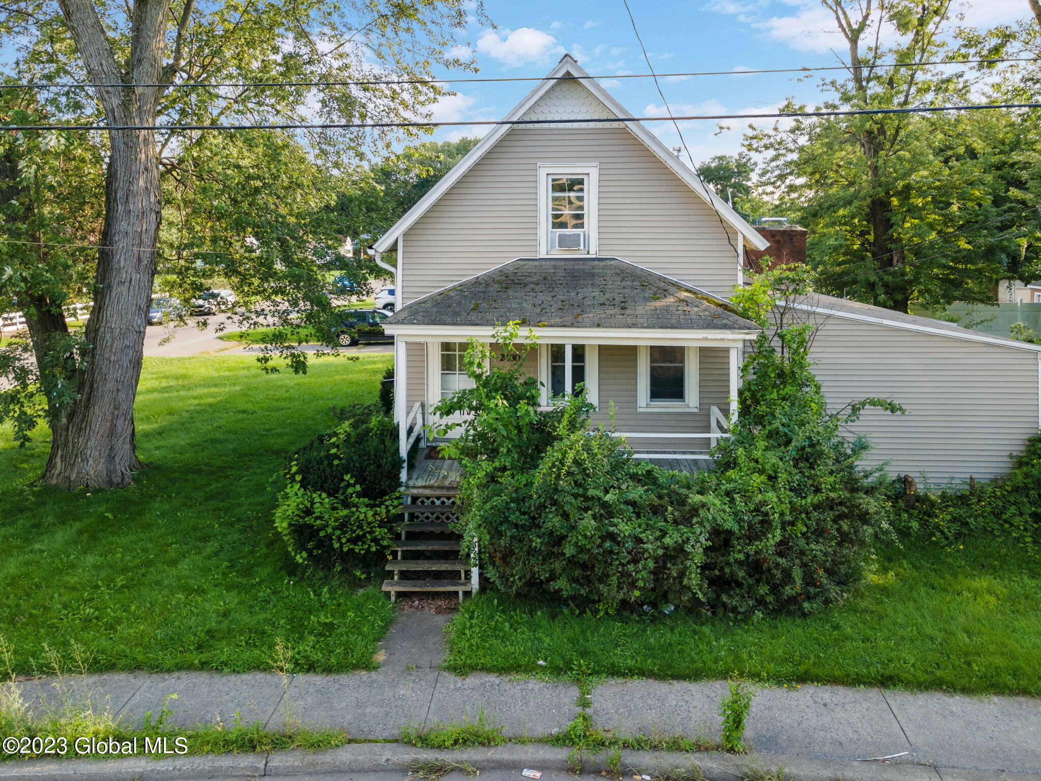 2430 Consaul Road Schenectady, NY 12304 - Photo 2 of 40 2-web-or-mls-2430ConsaulRd_02