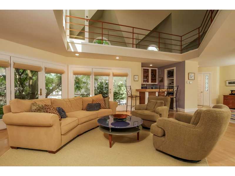 21 Littlebrook Road Westerly, RI 02891 - Photo 4 of 24 Den/Family/Great Room.