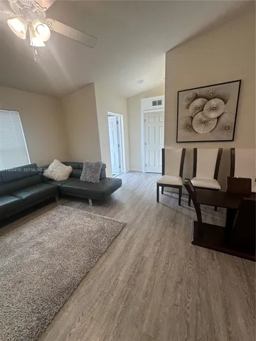 $1,500 | 108 Dublin Circle, LaBelle, FL 33935